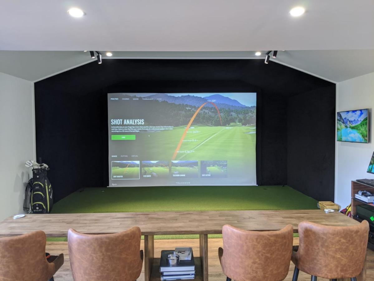 Golfers Dream Guest Suite With Onsite Golf Studio Available For Booking By Guests Strathkinness Exteriér fotografie