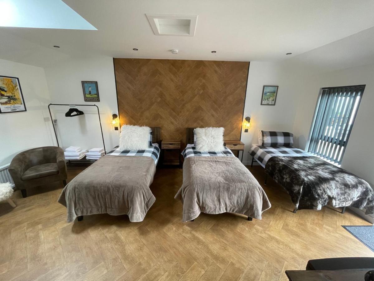 Golfers Dream Guest Suite With Onsite Golf Studio Available For Booking By Guests Strathkinness Exteriér fotografie